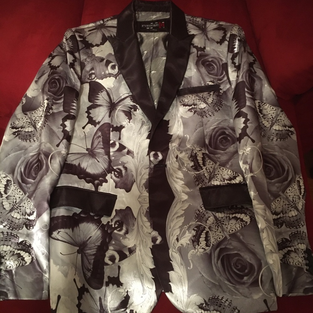 Prestige silver and black floral evening jacket. Size XL. Worn twice.